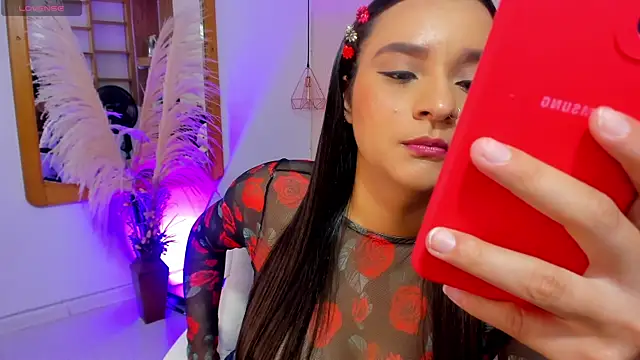 Snapshot of Hannah_williams1 chatting on March 2025 10:06:02 PM Hannah williams1 online show from March 2025 10:06:02 PM