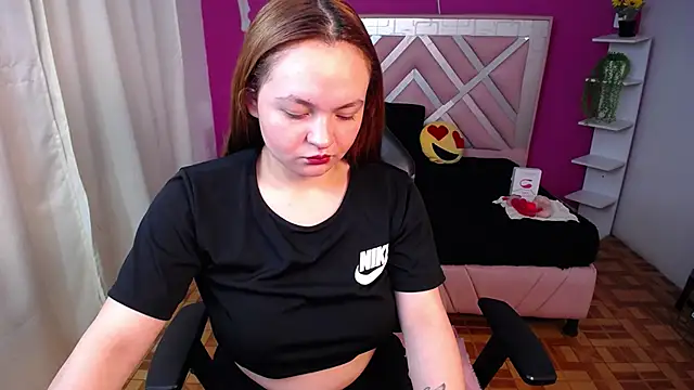 Snapshot of Naiara_Sex_ chatting on January 2025 01:30:01 PM Naiara Sex online show from January 2025 01:30:01 PM