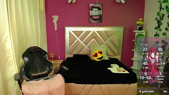 Snapshot of Naiara_Sex_ chatting on January 2025 05:26:01 PM Naiara Sex online show from January 2025 05:26:01 PM