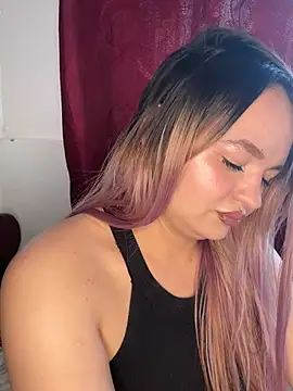 Snapshot of Naiara_Sex_ chatting on March 2026 09:10:02 PM Naiara Sex online show from March 2026 09:10:02 PM