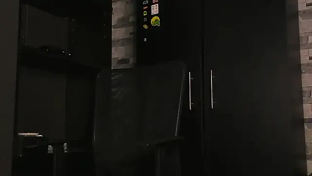 Snapshot of Dimitri_higth420 chatting on November 2025 02:06:02 PM Dimitri higth420 online show from November 2025 02:06:02 PM