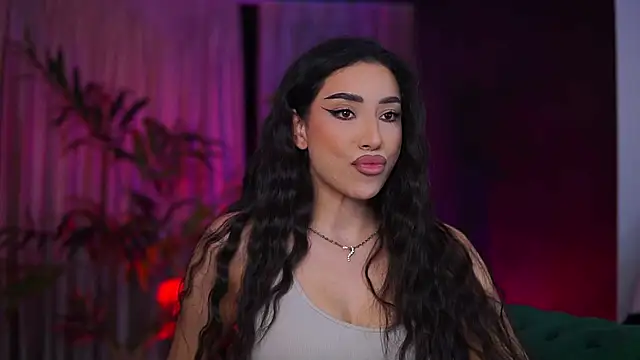 GinaValentinna online show from November 2025 07:48:02 PM