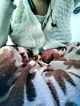 Snapshot of lovelyruhi chatting on December 2024 10:13:02 AM lovelyruhi online show from December 2024 10:13:02 AM