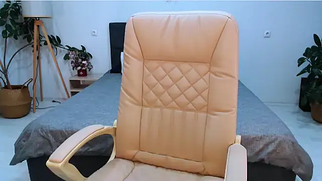 Snapshot of NaughtyNylonFeet chatting on November 2025 02:12:01 AM NaughtyNylonFeet online show from November 2025 02:12:01 AM