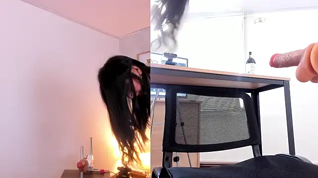 Caroline dh online show from March 2026 12:05:01 PM