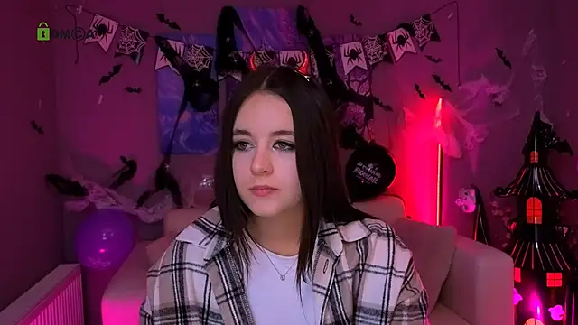 rozmary ket online show from October 2025 10:47:02 AM