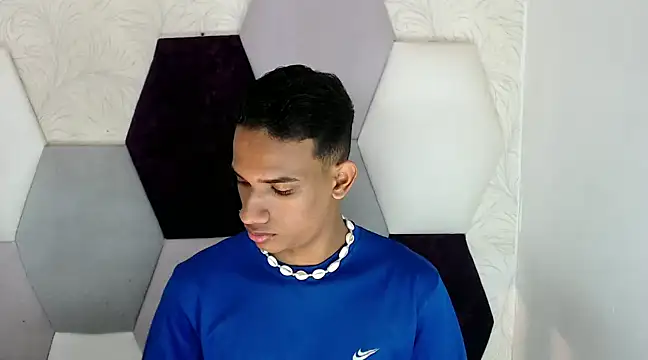 AbrahanBratz online show from December 2024 11:50:02 AM