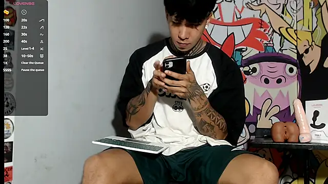 Nickhot0609 online show from March 2025 10:17:02 PM