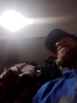 Snapshot of axelongshaft69 chatting on March 2025 06:02:02 AM axelongshaft69 online show from March 2025 06:02:02 AM