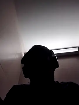 Snapshot of axelongshaft69 chatting on December 2025 08:27:02 PM axelongshaft69 online show from December 2025 08:27:02 PM