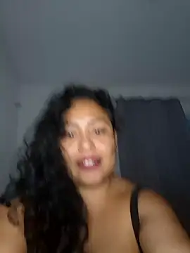 Snapshot of Leslyrosa chatting on January 2025 12:19:01 PM Leslyrosa online show from January 2025 12:19:01 PM