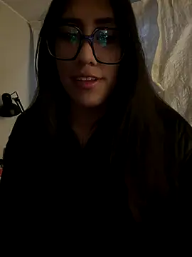 AleFantasy0001 online show from September 2025 07:02:02 PM