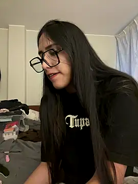 AleFantasy0001 online show from October 2025 01:14:02 AM