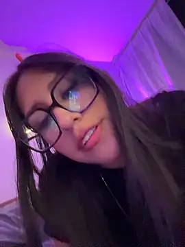 AleFantasy0001 online show from March 2026 01:44:02 AM