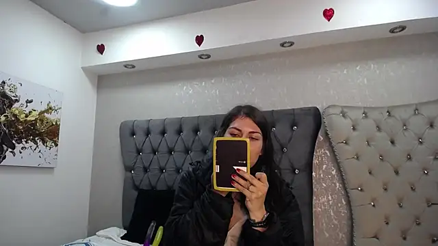 Snapshot of Melodi_Roux chatting on March 2025 12:34:01 PM Melodi Roux online show from March 2025 12:34:01 PM