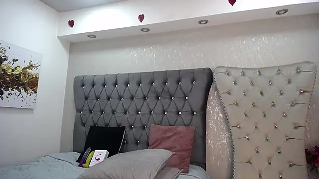 Snapshot of Melodi_Roux chatting on March 2025 09:50:01 AM Melodi Roux online show from March 2025 09:50:01 AM