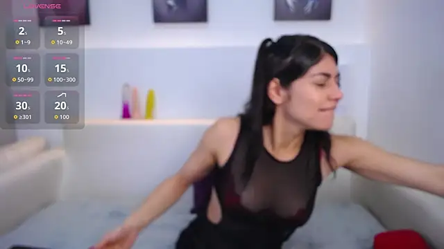 Snapshot of Melodi_Roux chatting on September 2025 01:36:01 PM Melodi Roux online show from September 2025 01:36:01 PM