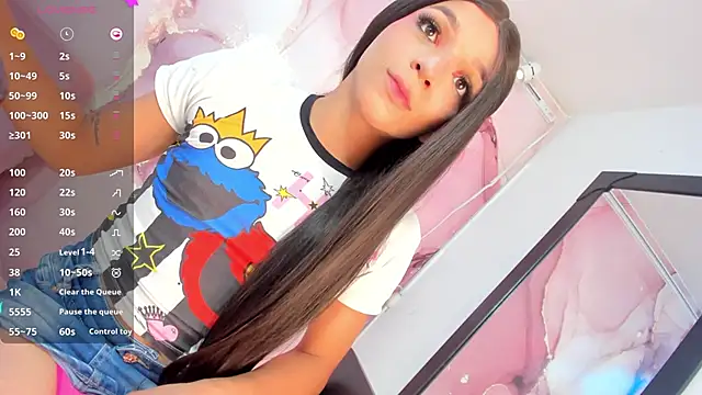 Snapshot of _princess_sharon chatting on January 2025 02:45:01 PM princess sharon online show from January 2025 02:45:01 PM