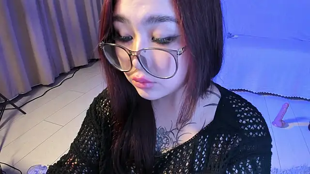Snapshot of Yuriko_May chatting on January 2025 09:42:02 PM Yuriko May online show from January 2025 09:42:02 PM