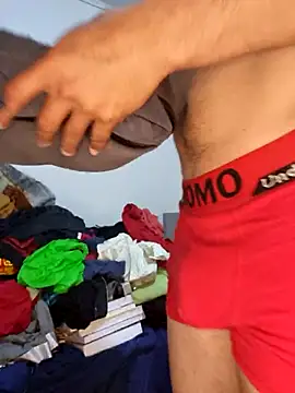 coqueto1210 online show from October 2025 05:01:01 PM