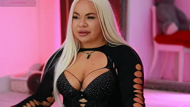 MissLilaa online show from March 2025 05:47:01 PM