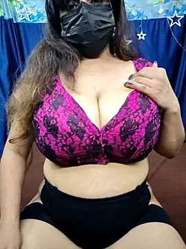 Snapshot of XXHOTSEX69 chatting on September 2025 07:54:01 AM XXHOTSEX69 online show from September 2025 07:54:01 AM