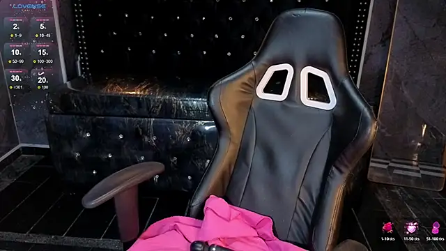 Kitty fox b online show from April 2026 01:01:01 PM