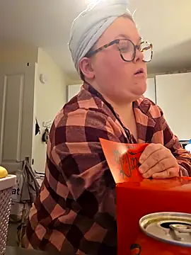 Tallulah-mae-xoxox online show from November 2025 05:04:01 PM