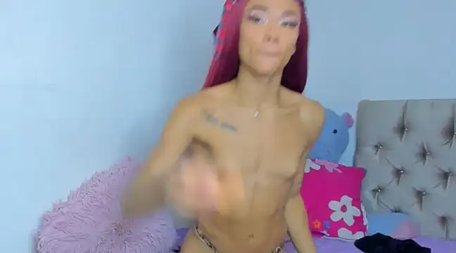 Snapshot of StassieBell chatting on December 2024 05:05:02 AM StassieBell online show from December 2024 05:05:02 AM