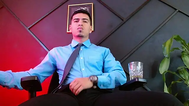 Snapshot of Adrian_Mill3r chatting on March 2025 04:48:01 PM Adrian Mill3r online show from March 2025 04:48:01 PM