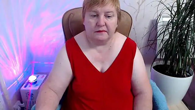 Snapshot of Limonka-Fire chatting on December 2024 09:02:02 AM Limonka-Fire online show from December 2024 09:02:02 AM