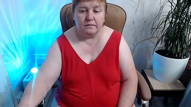 Snapshot of Limonka-Fire chatting on December 2024 08:44:01 PM Limonka-Fire online show from December 2024 08:44:01 PM