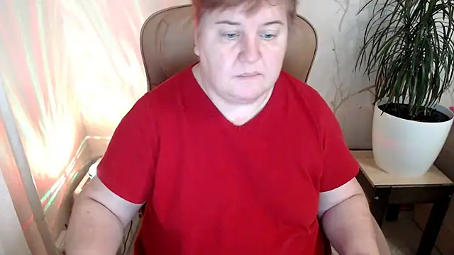 Snapshot of Limonka-Fire chatting on January 2025 04:08:01 PM Limonka-Fire online show from January 2025 04:08:01 PM