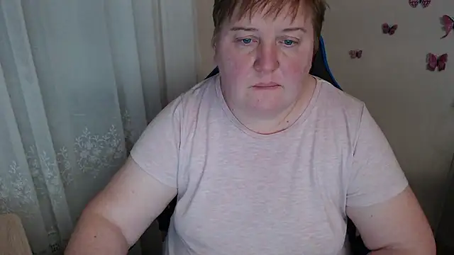 Snapshot of Limonka-Fire chatting on March 2025 08:11:01 PM Limonka-Fire online show from March 2025 08:11:01 PM