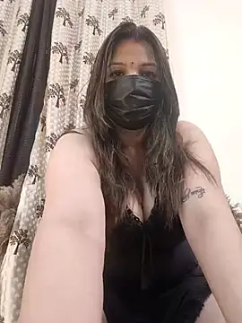 Snapshot of Archi-07 chatting on February 2025 04:25:01 AM Archi-07 online show from February 2025 04:25:01 AM