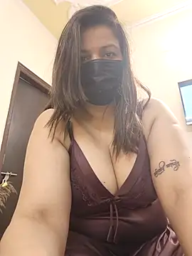 Snapshot of Archi-07 chatting on March 2025 04:57:02 AM Archi-07 online show from March 2025 04:57:02 AM