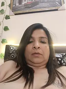 Snapshot of Archi-07 chatting on March 2025 11:44:02 PM Archi-07 online show from March 2025 11:44:02 PM