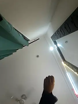 Snapshot of Archi-07 chatting on September 2025 05:46:02 PM Archi-07 online show from September 2025 05:46:02 PM