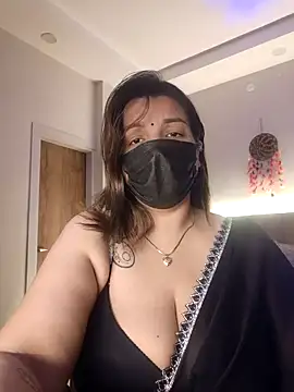 Snapshot of Archi-07 chatting on November 2025 01:01:02 PM Archi-07 online show from November 2025 01:01:02 PM