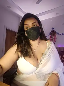 Snapshot of Archi-07 chatting on November 2025 06:51:02 AM Archi-07 online show from November 2025 06:51:02 AM