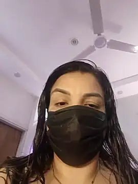 Snapshot of Archi-07 chatting on December 2025 08:02:01 PM Archi-07 online show from December 2025 08:02:01 PM