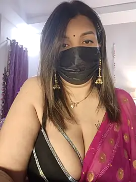 Snapshot of Archi-07 chatting on December 2025 04:00:01 PM Archi-07 online show from December 2025 04:00:01 PM