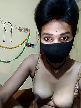 Snapshot of Hoty_girl_143 chatting on March 2025 11:01:02 AM Hoty girl 143 online show from March 2025 11:01:02 AM