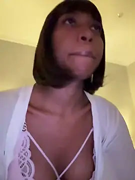 Snapshot of IamCrystal2 chatting on January 2025 06:46:01 PM IamCrystal2 online show from January 2025 06:46:01 PM