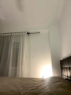 Snapshot of IamCrystal2 chatting on November 2025 02:23:02 AM IamCrystal2 online show from November 2025 02:23:02 AM