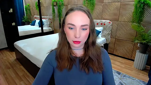 Snapshot of TrueReincarnation chatting on May 2026 04:15:02 PM TrueReincarnation online show from May 2026 04:15:02 PM