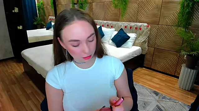 Snapshot of TrueReincarnation chatting on May 2026 10:22:02 AM TrueReincarnation online show from May 2026 10:22:02 AM