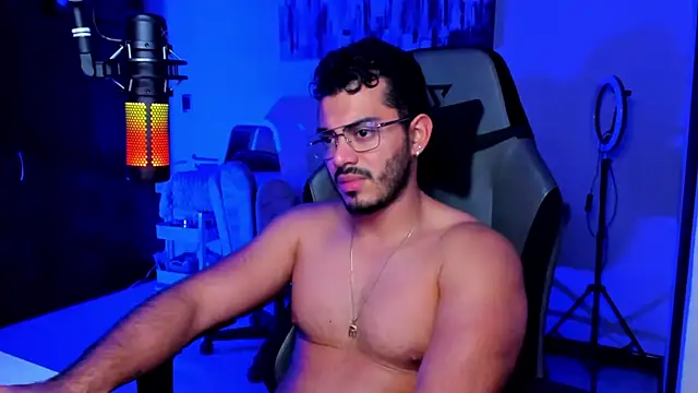 BrunoD31 online show from November 2025 05:17:01 AM