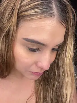 Snapshot of sophijenner chatting on March 2025 04:58:01 AM sophijenner online show from March 2025 04:58:01 AM