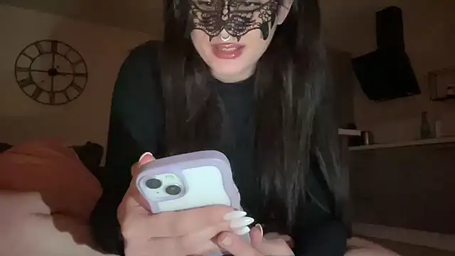 Snapshot of DominaCat75 chatting on December 2024 02:47:01 AM DominaCat75 online show from December 2024 02:47:01 AM